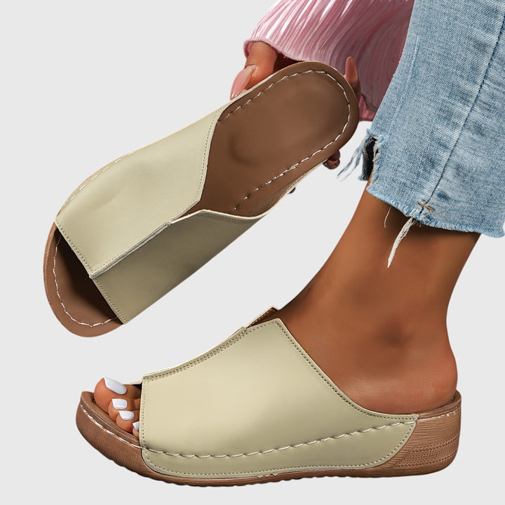 ALICIA | Stylish Orthopaedic Sandals