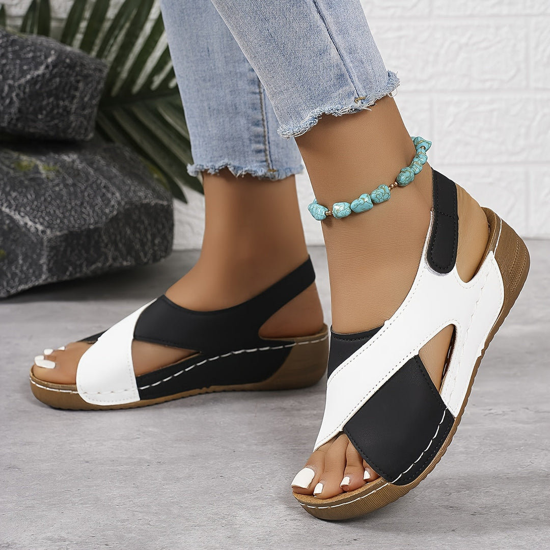 LAURA | Comfortable Orthopaedic Sandal