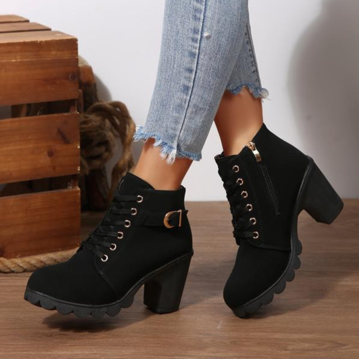 KATNI | Chunky Buckle Ankle Boots