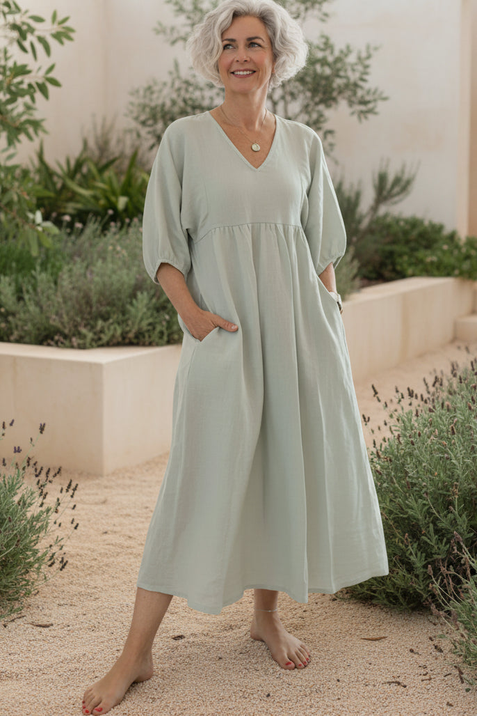 MELI | Classic Comfort Dress